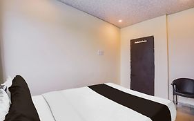 Hotel O Regal Inn